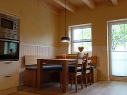 The Nordseehus Modern Retreat