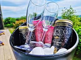 La Mia Storia With Hot tub