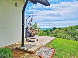 La Mia Storia With Hot tub