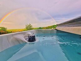 La Mia Storia With Hot tub