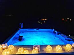 La Mia Storia With Hot tub