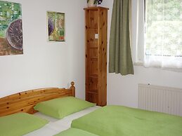 Lovely Apartment in Tropolach With Sauna