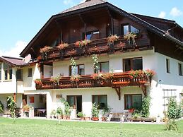 Lovely Apartment in Tropolach With Sauna