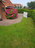 Dream on the Dike 2 Comfortable Vacation Home