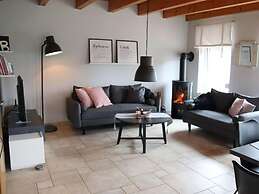 Dream on the Dike 2 Comfortable Vacation Home