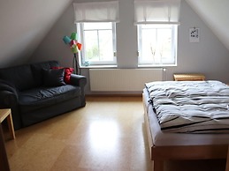 Dream on the Dike 2 Comfortable Vacation Home