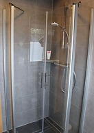 Dream on the Dike 2 Comfortable Vacation Home