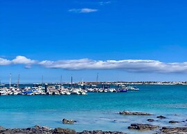 Belvilla by OYO Uptown III