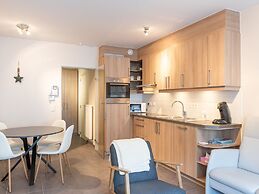 Studio Located on the 2nd Floor