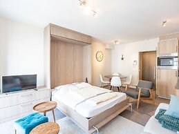 Studio Located on the 2nd Floor