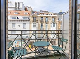 Studio Located on the 2nd Floor