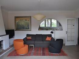 Villa Mentine Modern Retreat