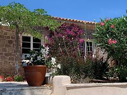 Villa Mentine Modern Retreat