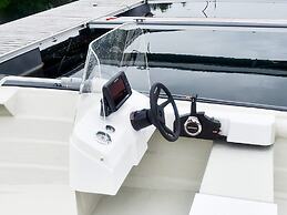 6 Person Holiday Home in Averoy