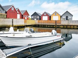 6 Person Holiday Home in Averoy