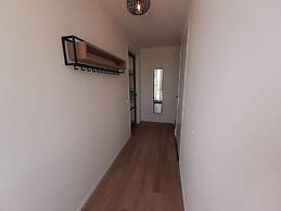 High-quality Luxury Villa on the Frisian Water