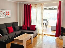 Nice Property With Shared Pool and Terrace