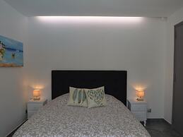 Modern Holiday Home With Private Pool and Garden