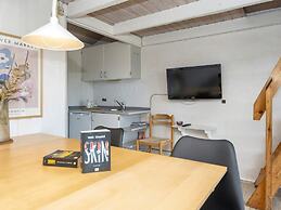 6 Person Holiday Home on a Holiday Park in Hemmet