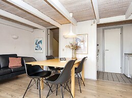 6 Person Holiday Home on a Holiday Park in Hemmet