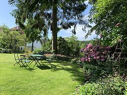 Art Nouveau Villa am See