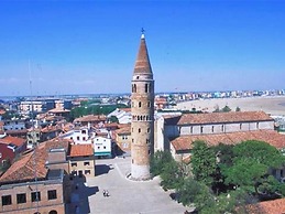 Apartment in Caorle With Balcony