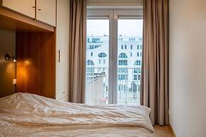 Les Petrels Apartment in Koksijde With Balcony