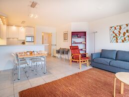 Les Petrels Apartment in Koksijde With Balcony