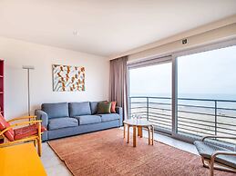 Les Petrels Apartment in Koksijde With Balcony