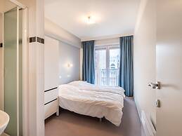 Les Petrels Apartment in Koksijde With Balcony