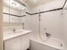 Les Petrels Apartment in Koksijde With Balcony