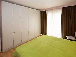 Apartment Canberra With Parking