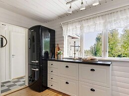 6 Person Holiday Home in Mariefred-by Traum