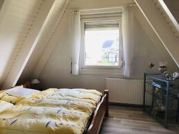 Frog Prince Modern Retreat