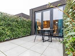 Romantic Garden Stay