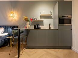 Romantic Garden Stay