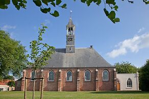 Romantic Garden Stay