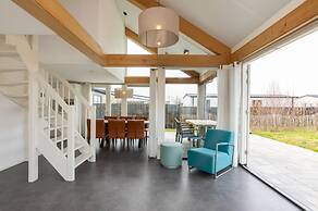 Holiday Home Near the Town Center of Renesse