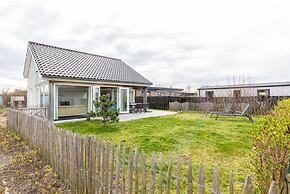 Holiday Home Near the Town Center of Renesse