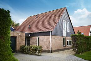 Group Accommodation in Zeeland With Garden