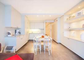 Apartment for 5 People With Garage