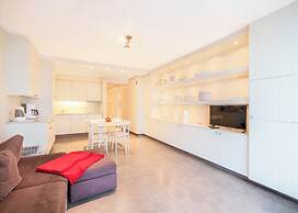 Apartment for 5 People With Garage