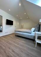 Fischerstuv Modern Retreat