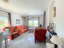 Belvilla by OYO Minarete 13B