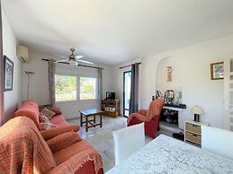 Belvilla by OYO Minarete 13B