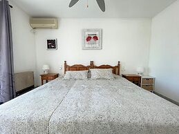 Belvilla by OYO Minarete 13B