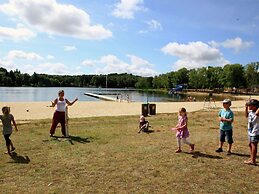 Wooden Chalet on the Edge of Lac de Miel