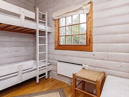 6 Person Holiday Home in Vaeggerlose