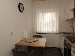 Cosy Apartment in Essen With Balcony