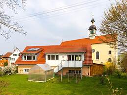 Oak Modern Retreat in Uberlingen